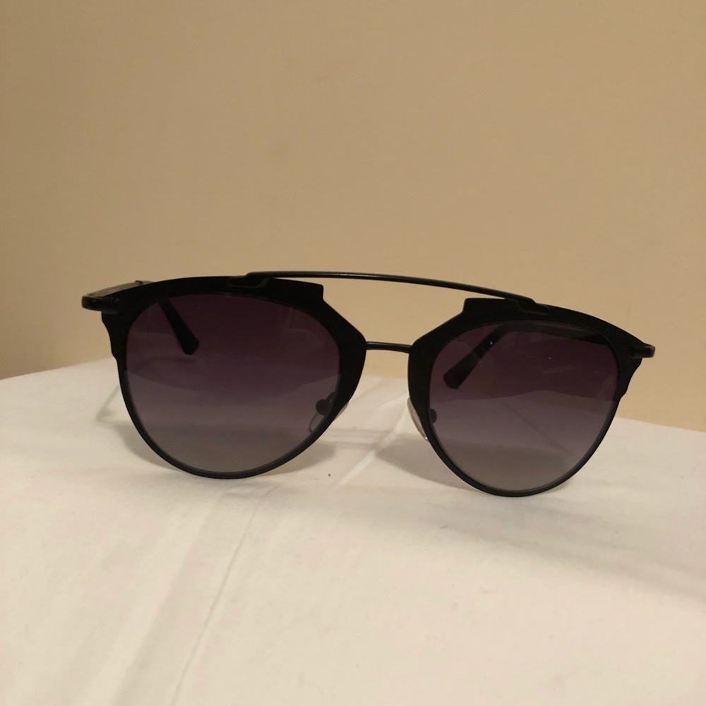 Like New - Unisex Aquaswiss Algiers Sunglasses!